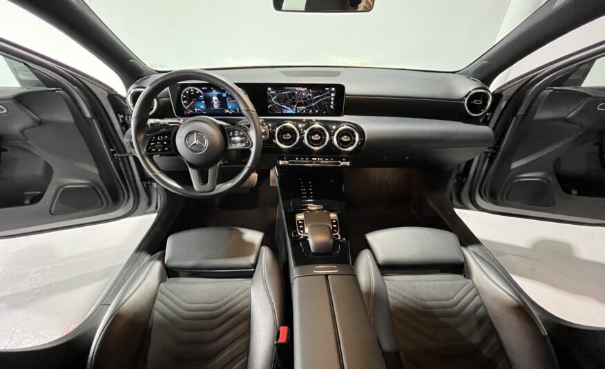 MERCEDES-BENZ Clase A a180d