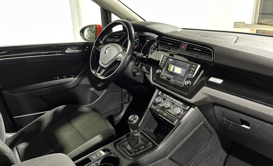 VOLKSWAGEN Touran Sport 2.0 TDI