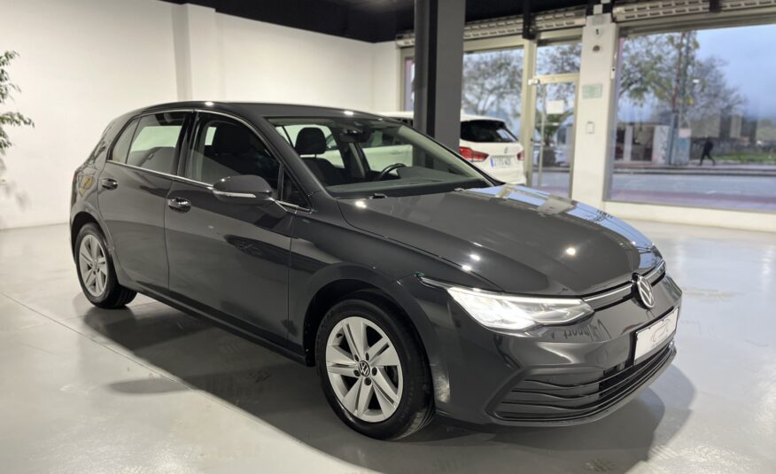 VOLKSWAGEN Golf VIII 2.0 TDI