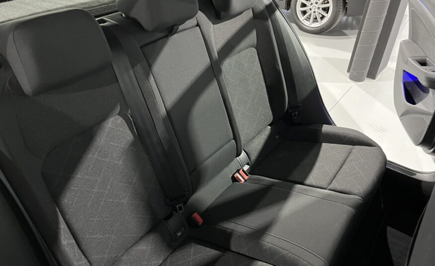 VOLKSWAGEN Golf VIII 2.0 TDI