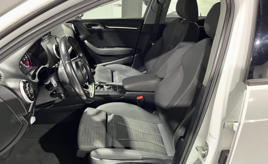 AUDI A3 Sportback 30 TDI