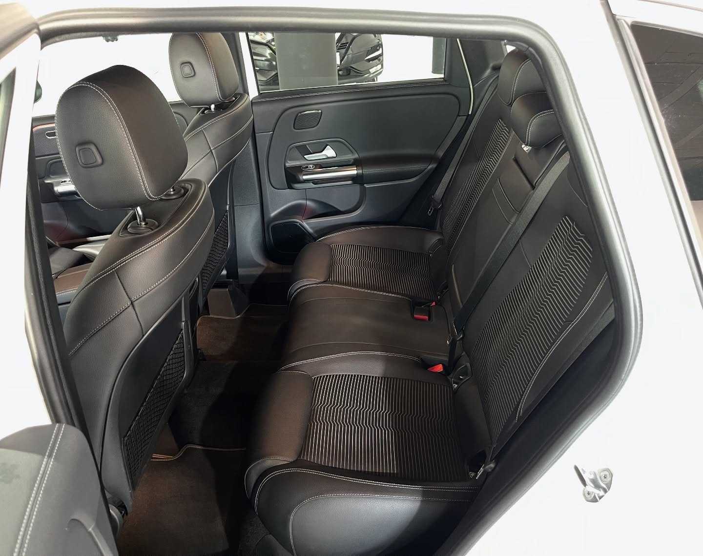 MERCEDES-BENZ Clase B B180