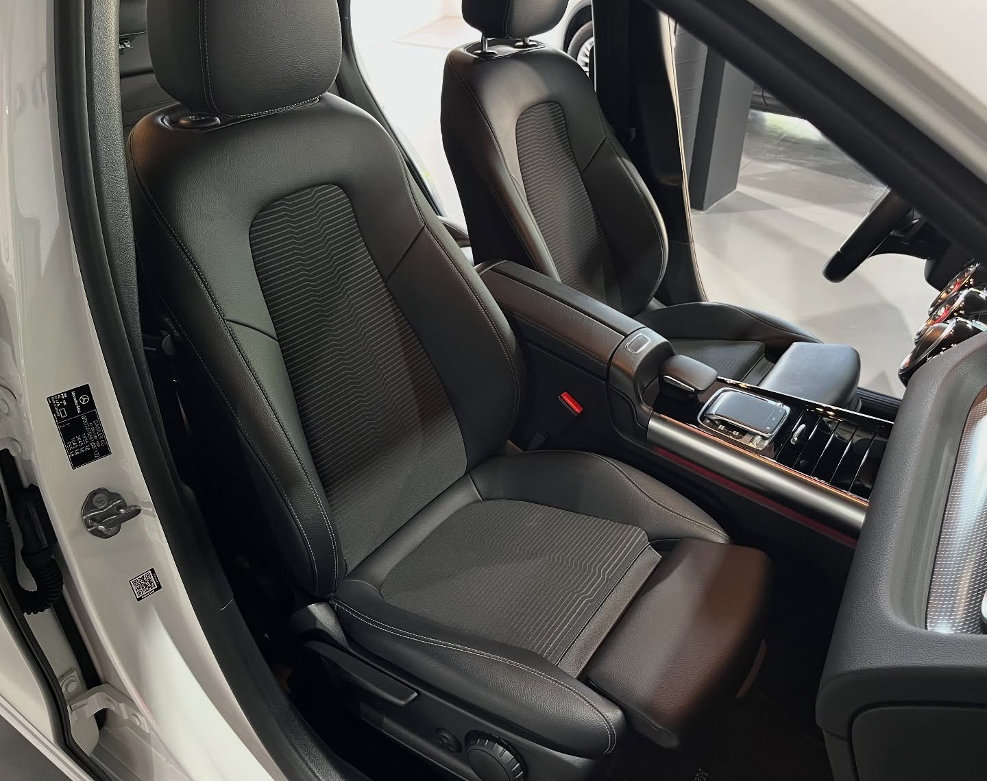 MERCEDES-BENZ Clase B B180