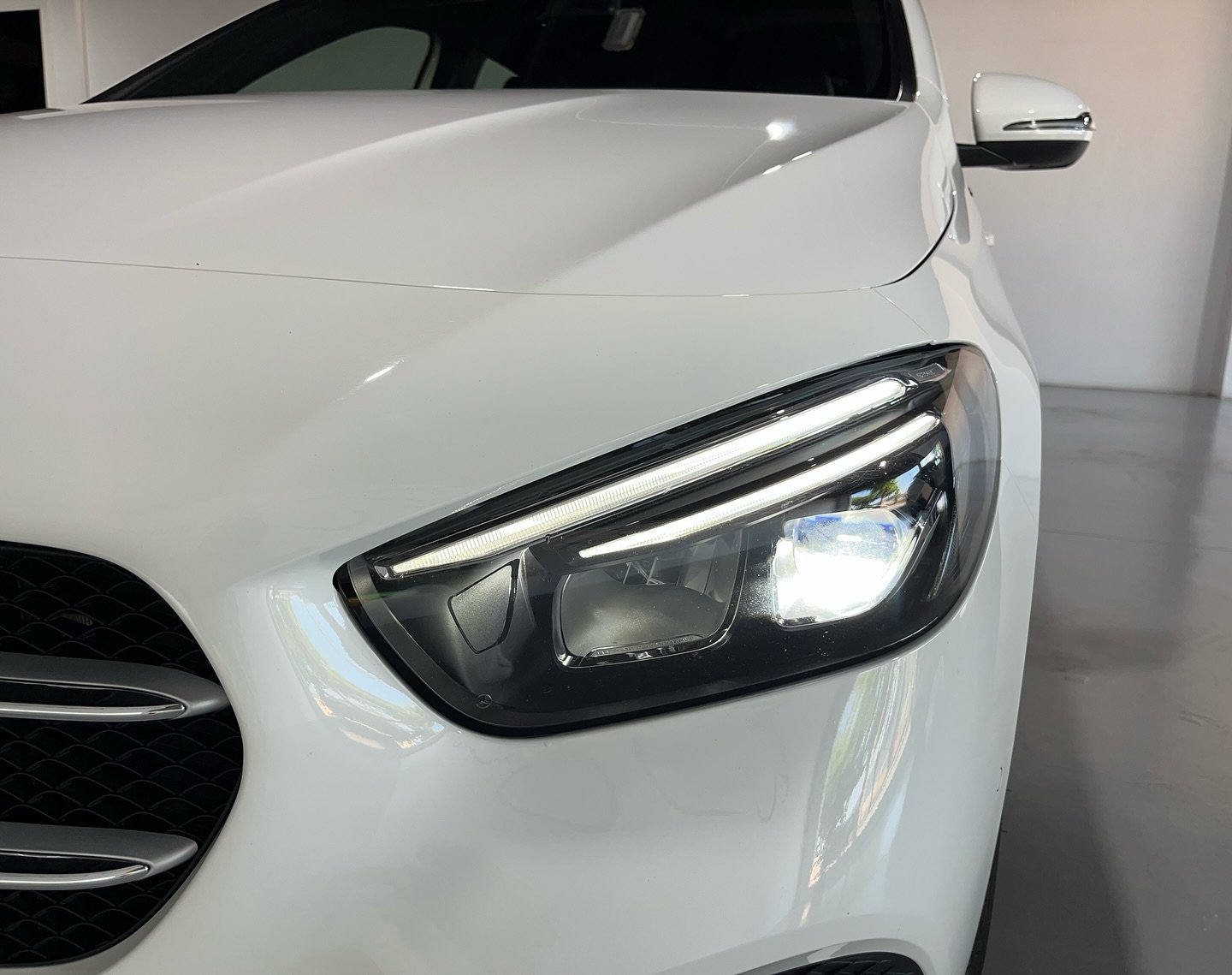 MERCEDES-BENZ Clase B B180