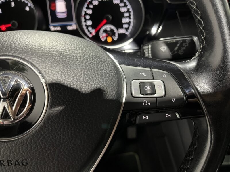 VOLKSWAGEN Touran Sport 2.0 TDI