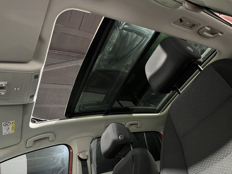 VOLKSWAGEN Touran Sport 2.0 TDI