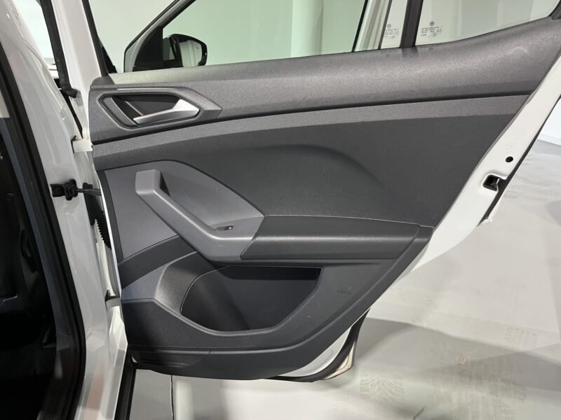 VOLKSWAGEN T-CROSS Advance 1.0 TSI