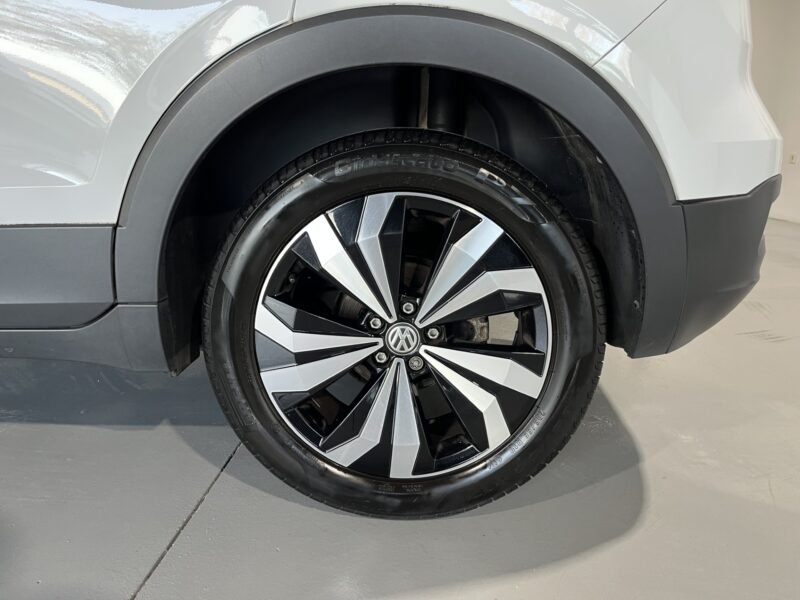VOLKSWAGEN T-CROSS Advance 1.0 TSI