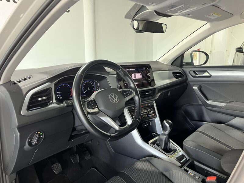 VOLKSWAGEN T-ROC Advance 2.0 TDI