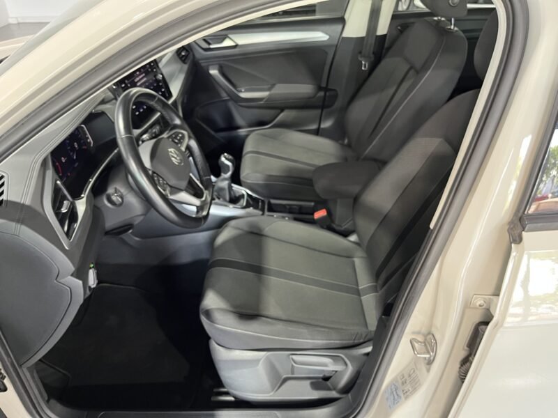 VOLKSWAGEN T-ROC Advance 2.0 TDI