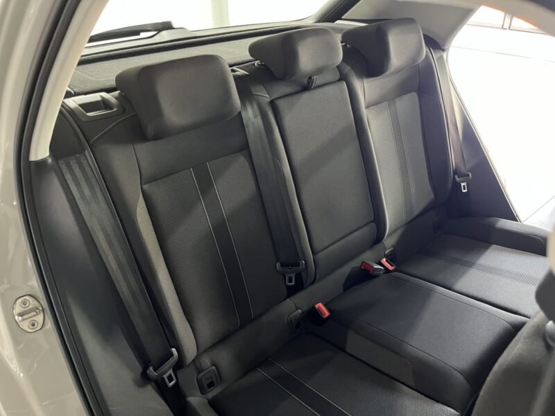 VOLKSWAGEN T-ROC Advance 2.0 TDI