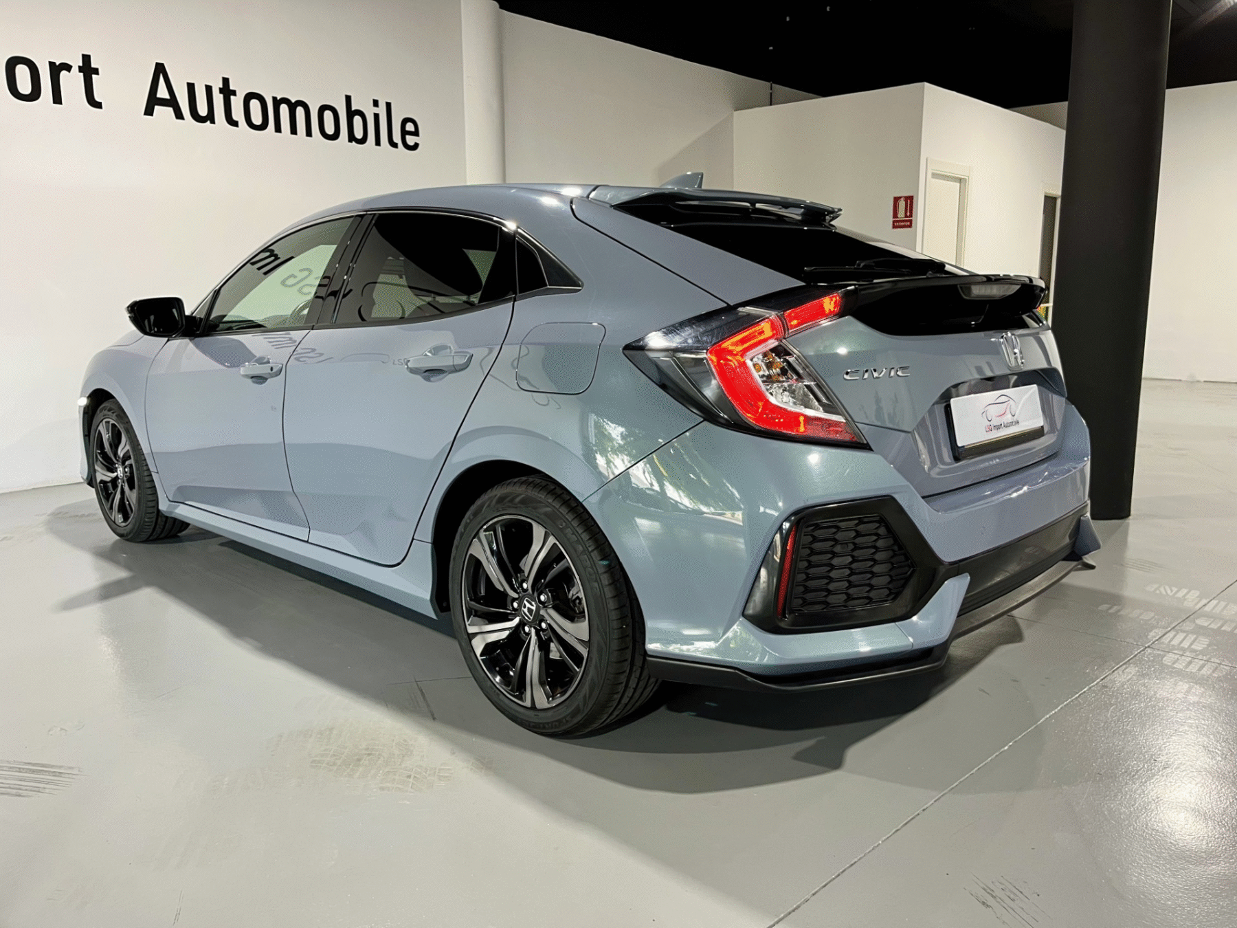 HONDA Civic 5DR