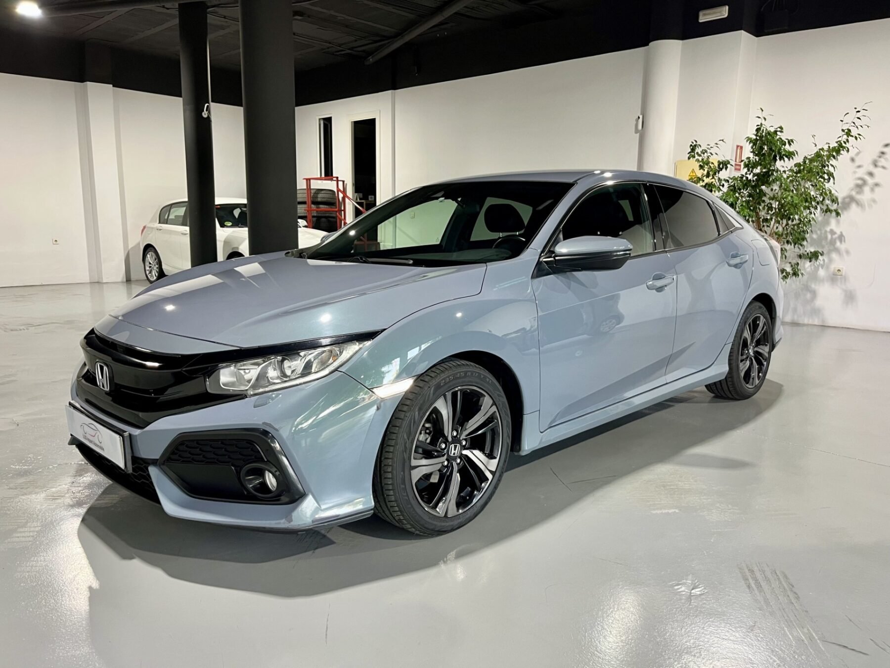 HONDA Civic 5DR