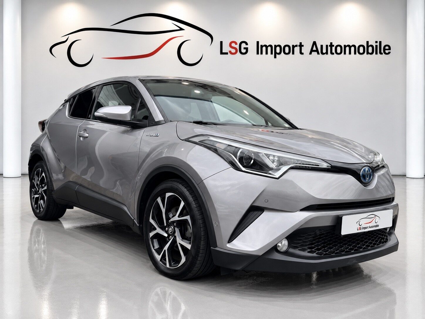 TOYOTA 1.8 Hybrid Team