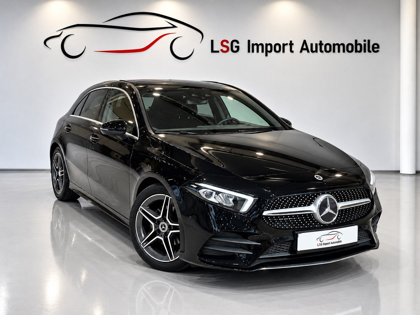 MERCEDES-BENZ A200d AMG