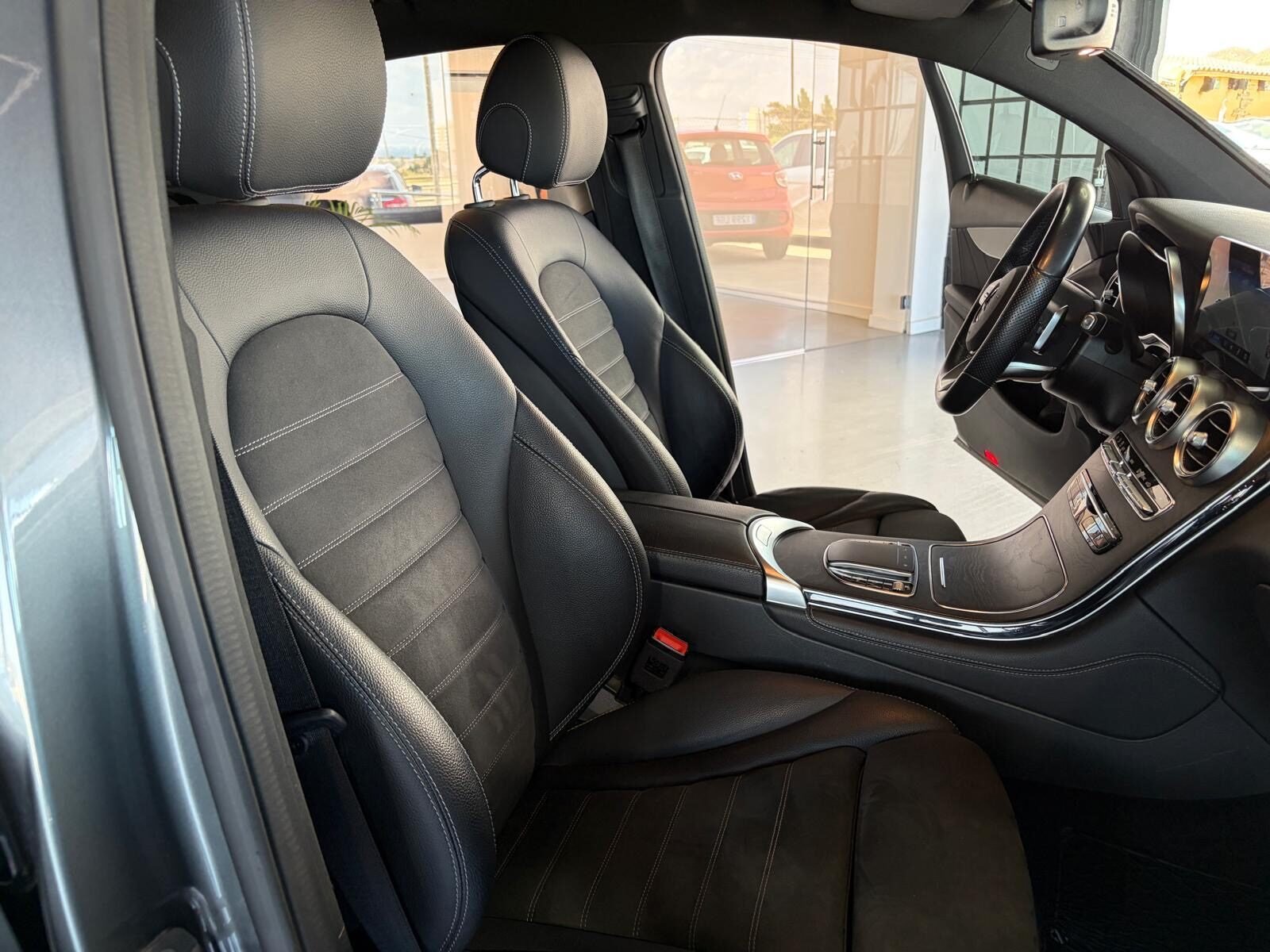 MERCEDES-BENZ GLC  Coupé 220d 4MATIC AMG