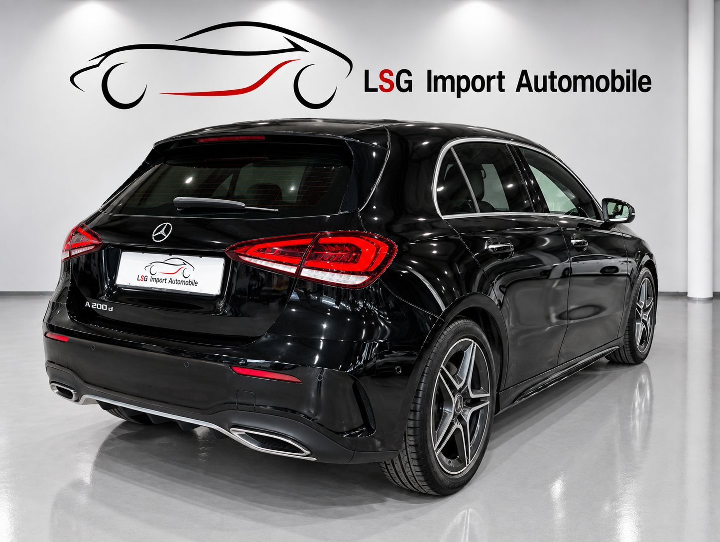 MERCEDES-BENZ A200d AMG