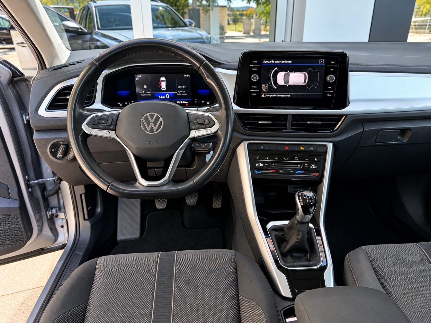 VOLKSWAGEN T-ROC 2.0 TDI