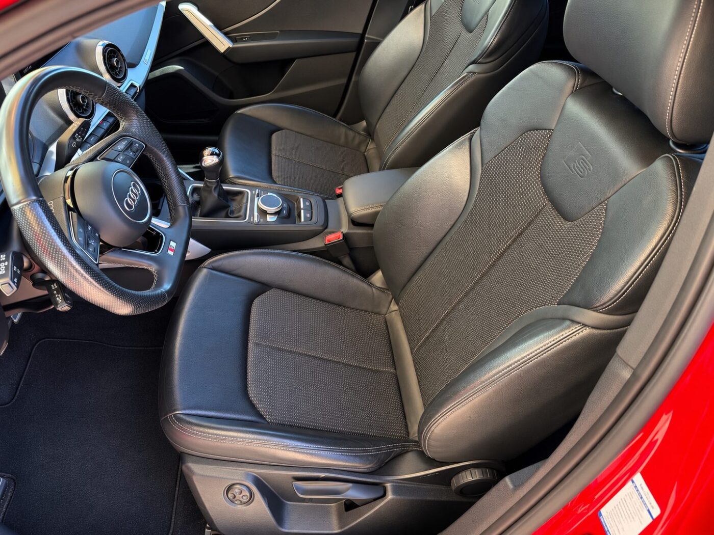 AUDI Q2 Black Line 30 TDI 